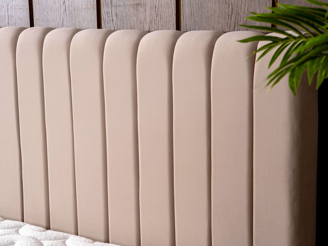 Eliza Boxspringbett 180x200 cm Beige mit praktischem Bettkasten – Luxus & Stauraum 82 