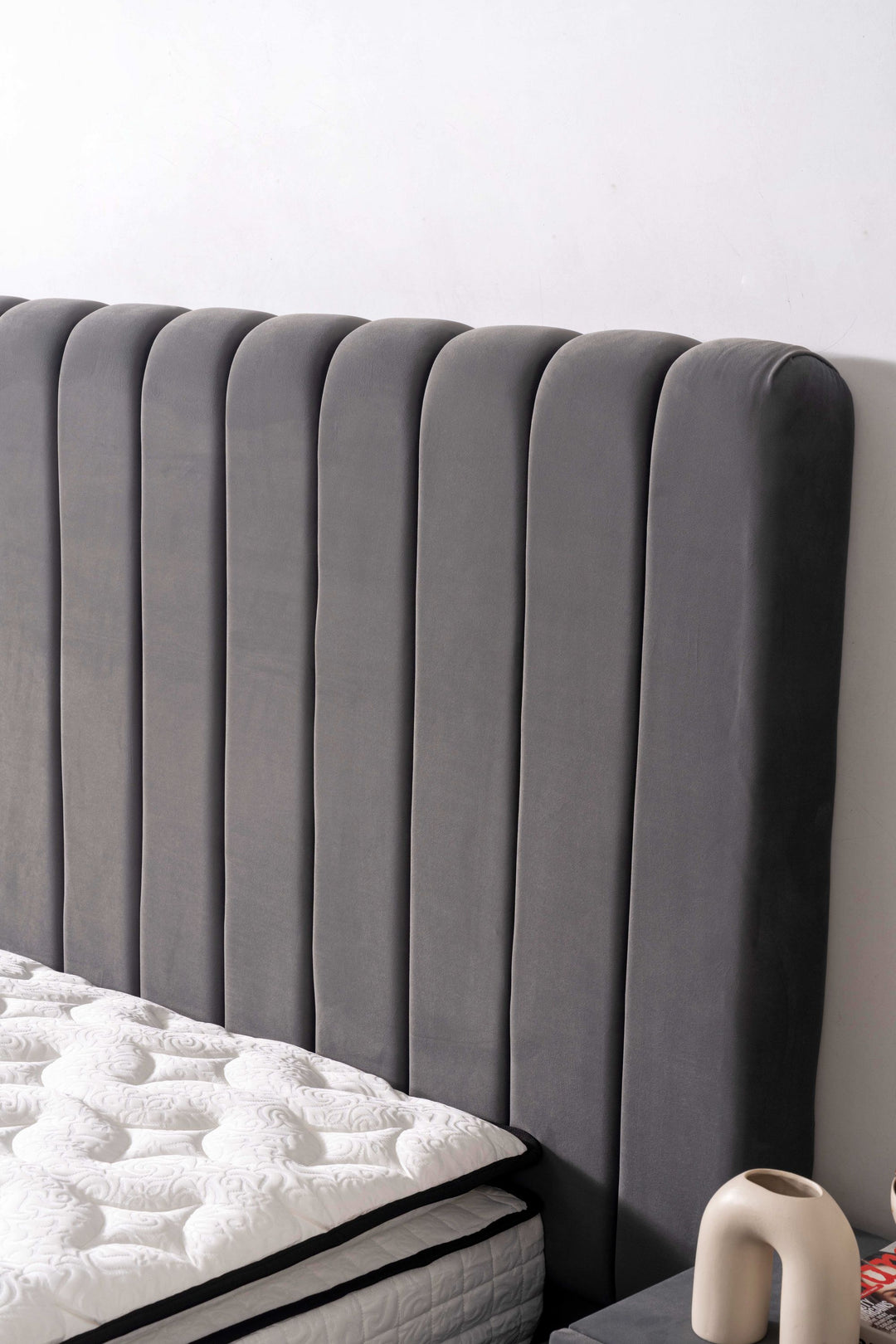 Eliza Komfort Boxspringbett 180x200 Grau mit Bettkasten – Luxus für Ihr Schlafzimmer